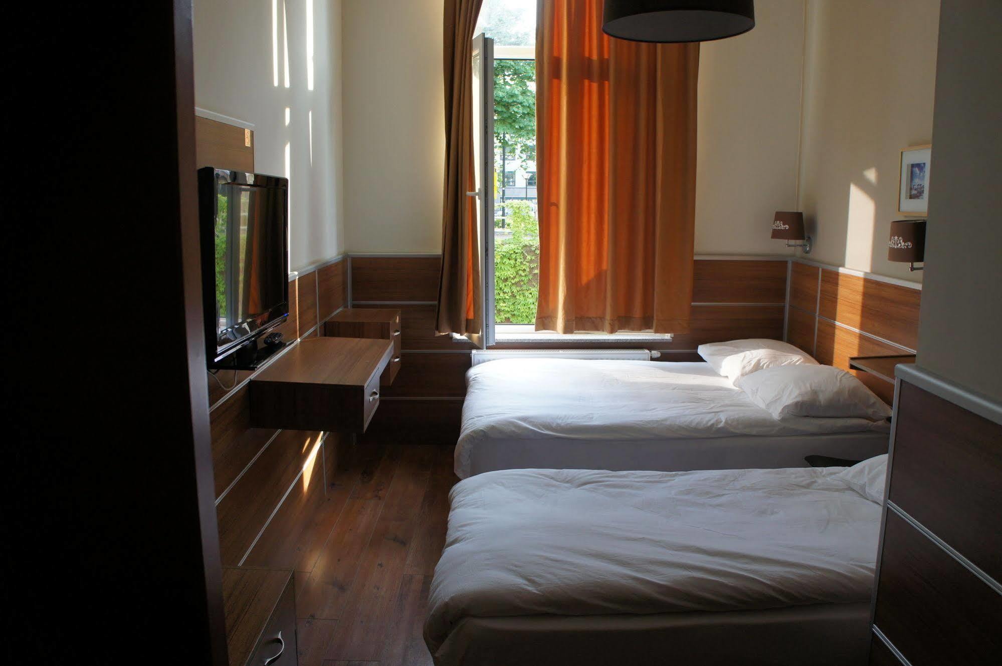 Hotel Erasmus Rotterdam Dış mekan fotoğraf